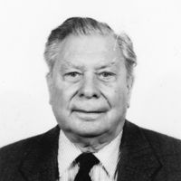 Θέμης Μαρίνος