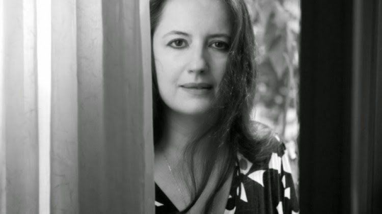 Η Ιουλίτα Ηλιοπούλου παρουσίασε στο Παρίσι την πεντάγλωσση ανθολογία του Οδυσσέα Ελύτη.