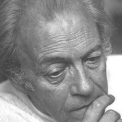 Μέμος Μακρής