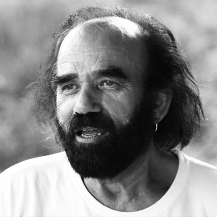 Γιάννης Υφαντής